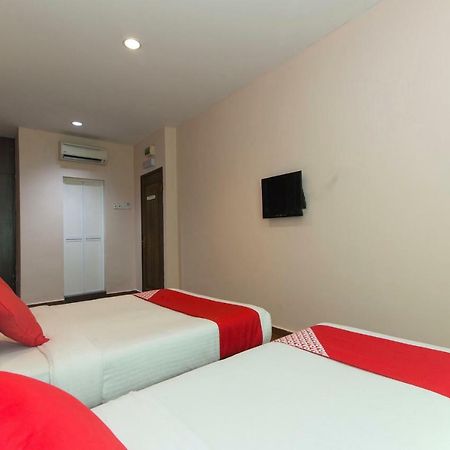 קואלה לומפור Oyo 109 V'La Park Hotel מראה חיצוני תמונה