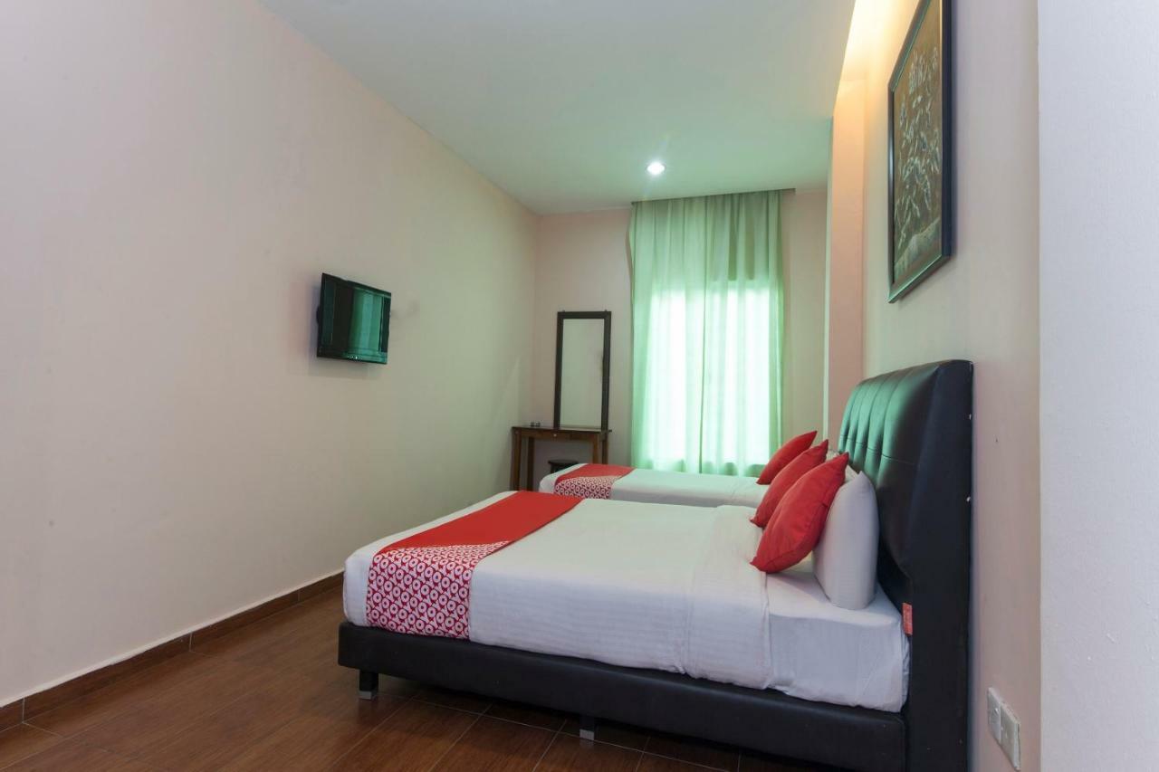 קואלה לומפור Oyo 109 V'La Park Hotel מראה חיצוני תמונה